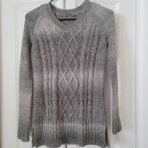 Prana leisel pullover v-neck/ multi-color grey/ women's size xs excellent con.